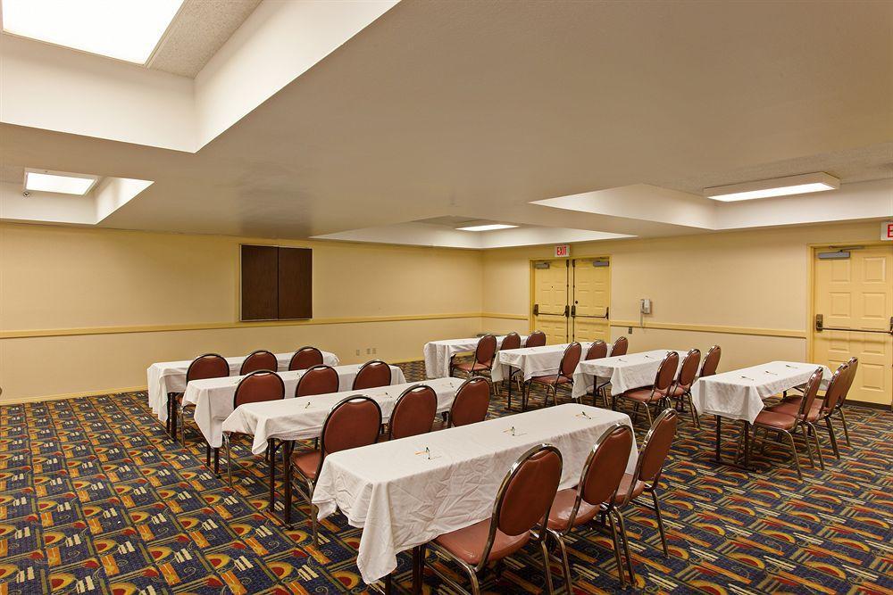 La Quinta By Wyndham Orange County Airport Hotel Santa Ana Exterior photo