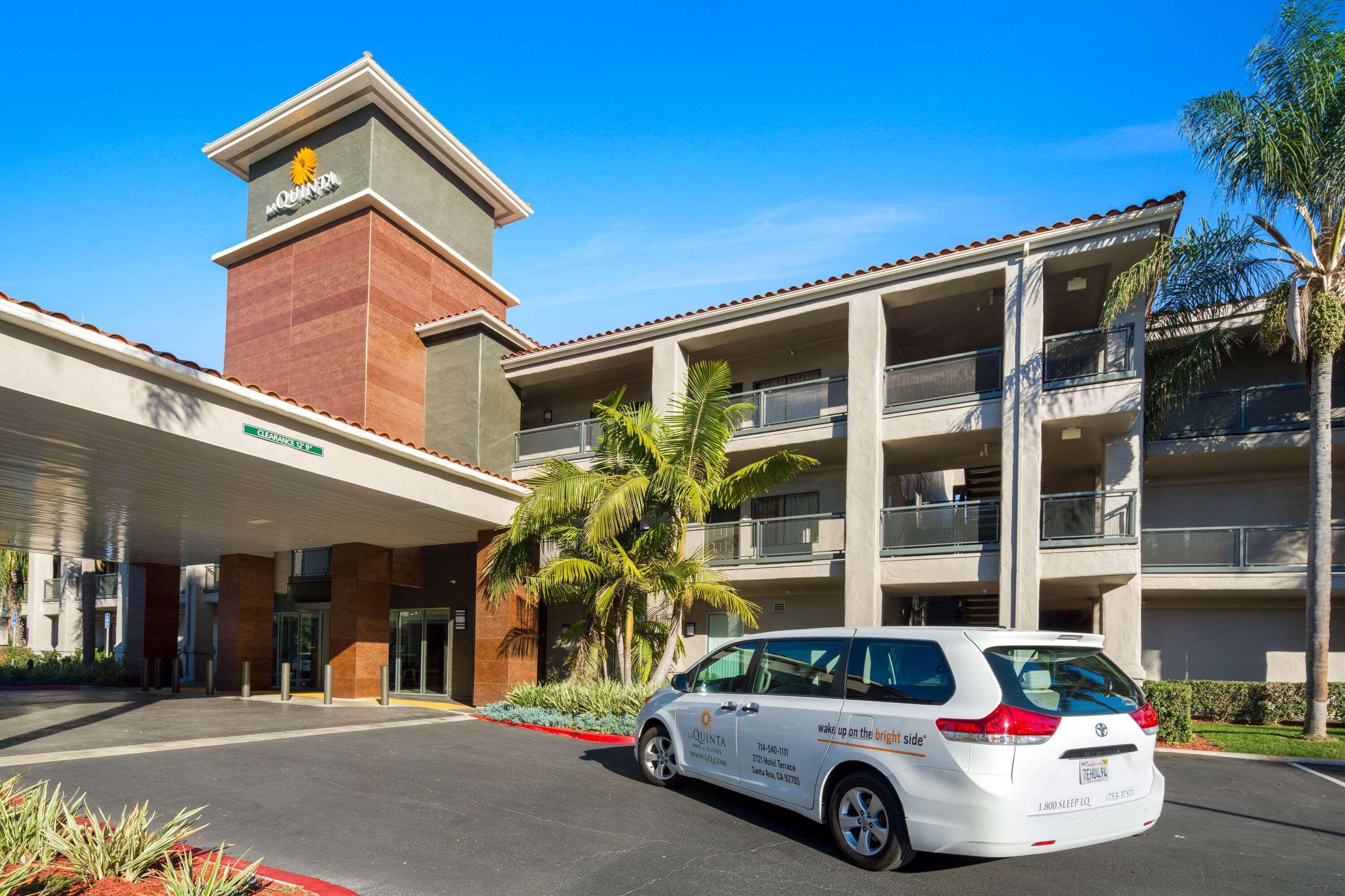 La Quinta By Wyndham Orange County Airport Hotel Santa Ana Exterior photo