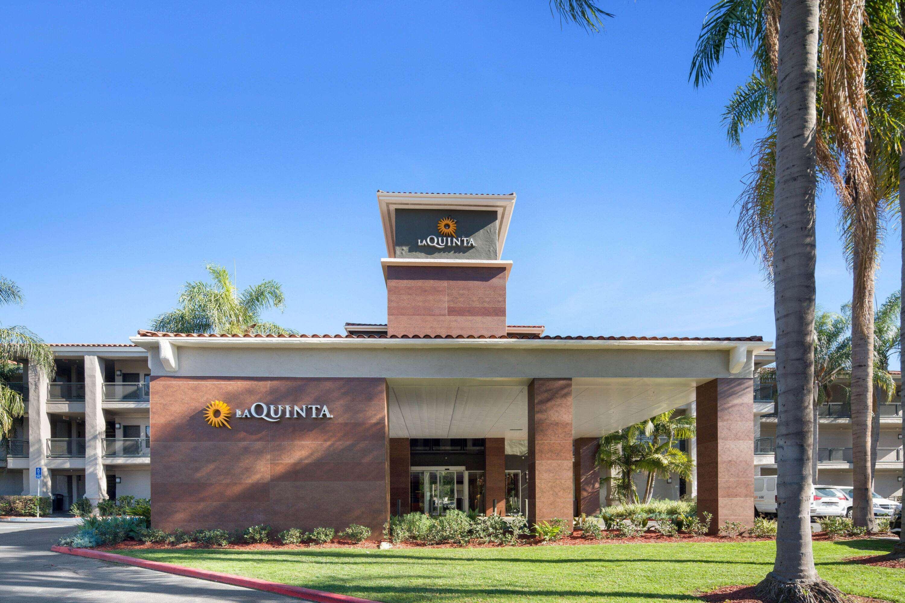 La Quinta By Wyndham Orange County Airport Hotel Santa Ana Exterior photo