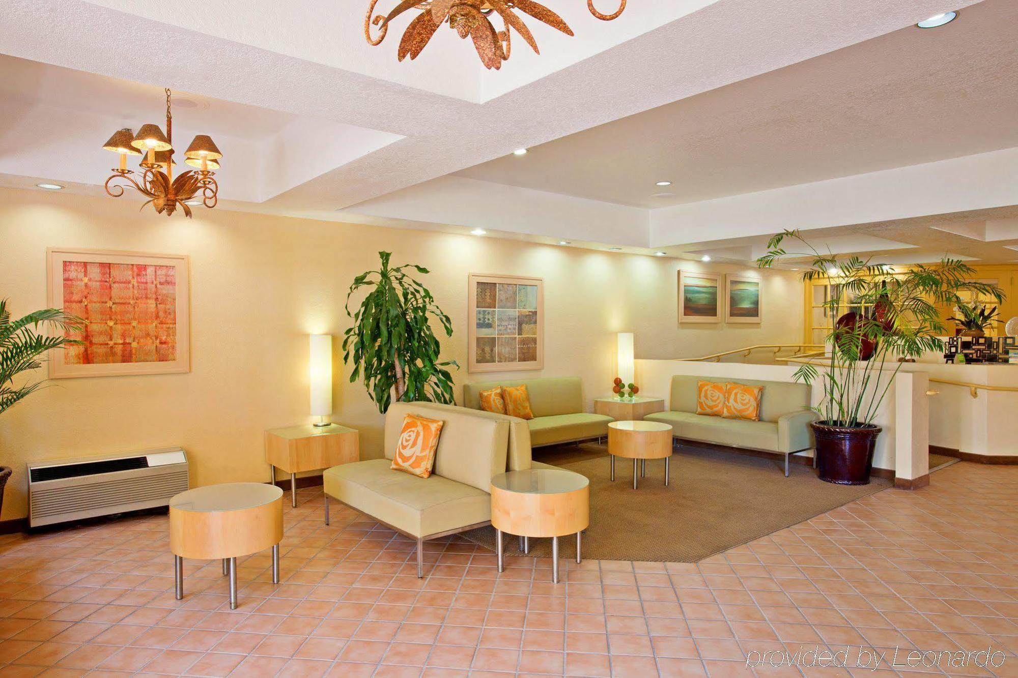 La Quinta By Wyndham Orange County Airport Hotel Santa Ana Exterior photo