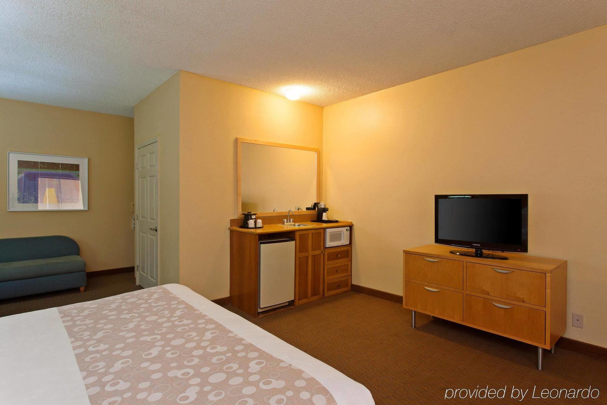 La Quinta By Wyndham Orange County Airport Hotel Santa Ana Exterior photo